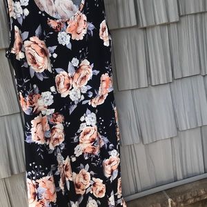 Agnes & Dora Floral Print Dress